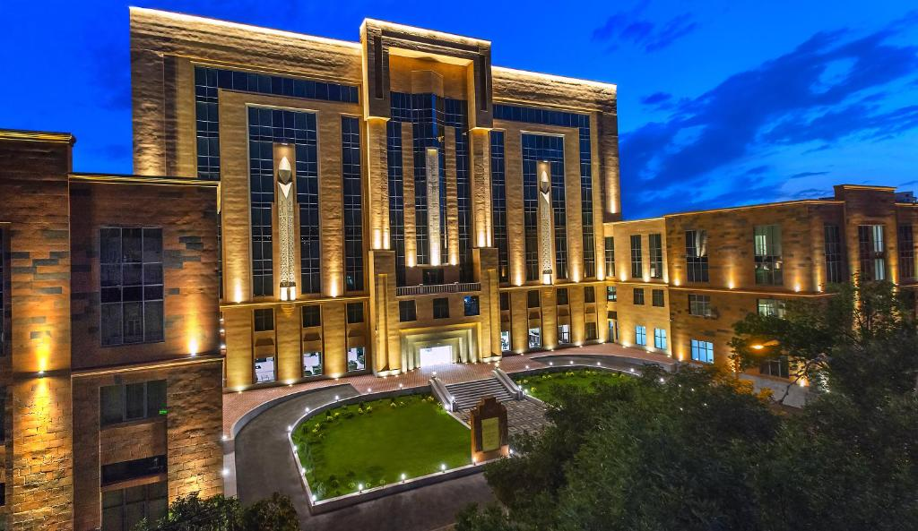 Exterior of Ani Grand Hotel Yerevan